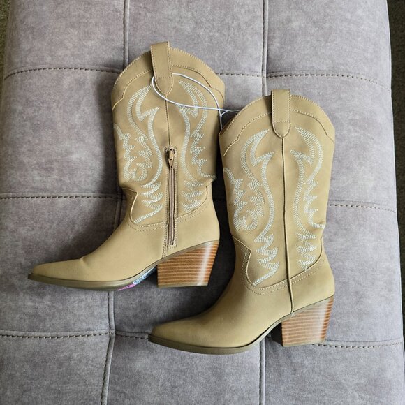 NEW indi go rd. Women's Cowgirl Style Booties Size 5.5M - Picture 3 of 6